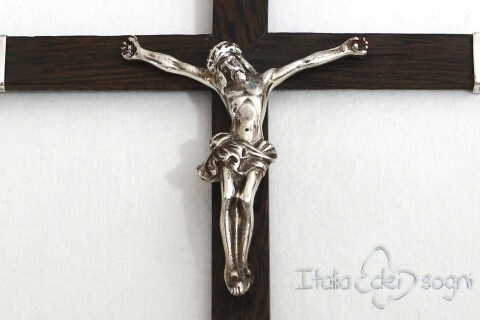 Cross “Divine Christ”