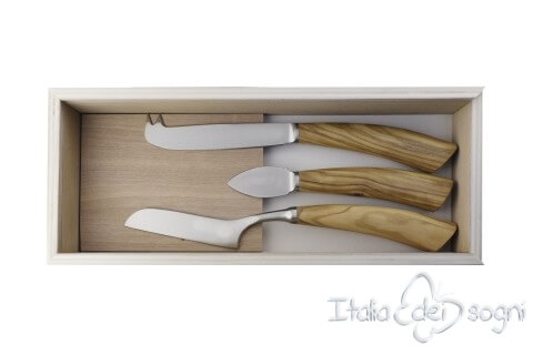 3 piece cheese knives, olive