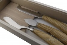 3 piece cheese knives, olive