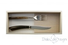 Nobles Besteck-Set bue