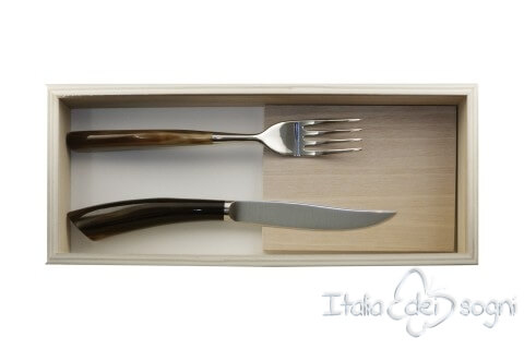 pair of Noble cutlery, ox