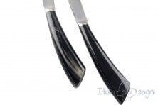 2 piece Noble steak knives, buffalo