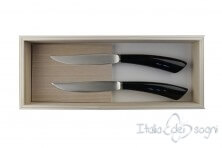 2 piece Noble steak knives, buffalo