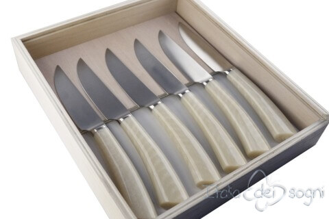 6 couteaux à steak rustique ivoire